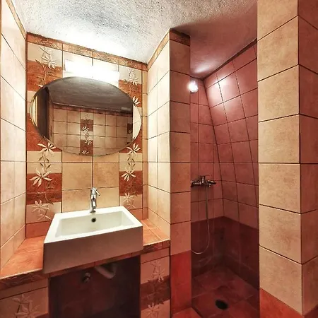 Navita Cave Lejlighed