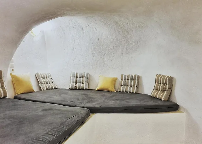 Navita Cave דירה *