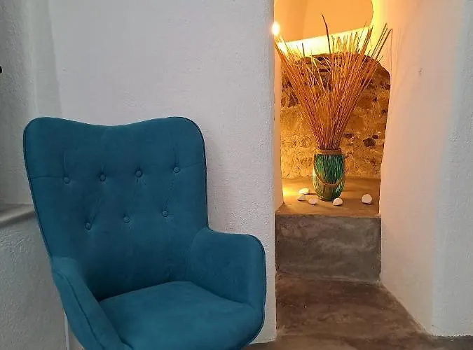 Navita Cave סנטוריני