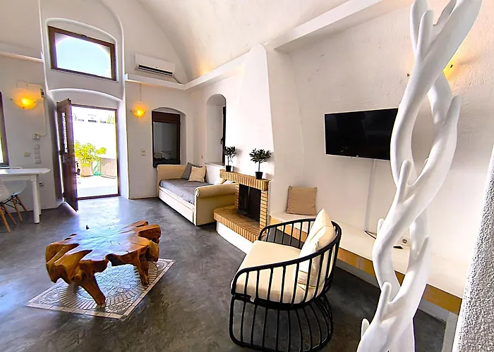 Navita Cave * סנטוריני